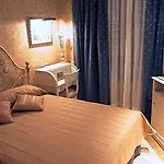 Hotel Santiago 3*