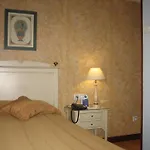 Santiago 3* Benavente