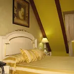 Hotel Santiago