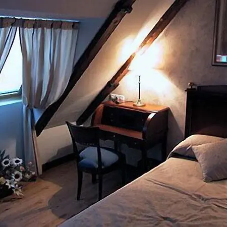 Hotel Santiago Benavente
