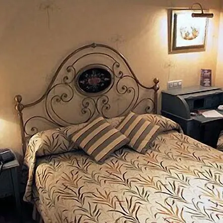 Santiago Hotel