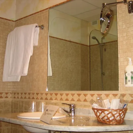 Szálloda Santiago 3*